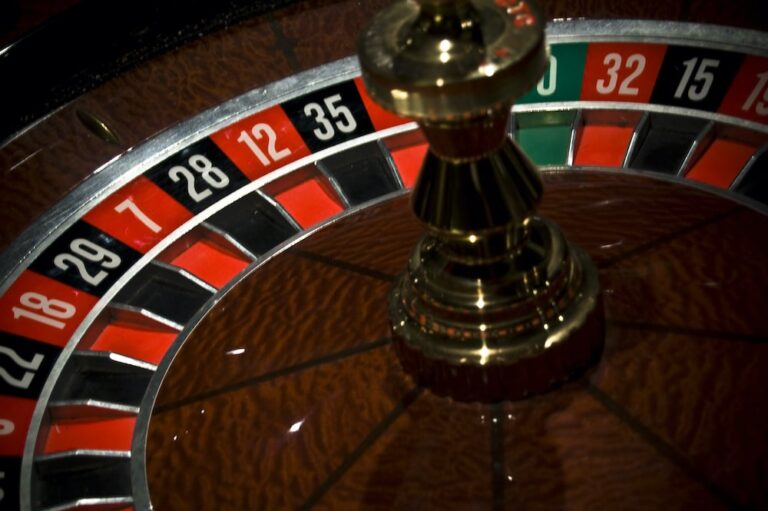 How Do I Play Roulette on VBET10? A Comprehensive Guide